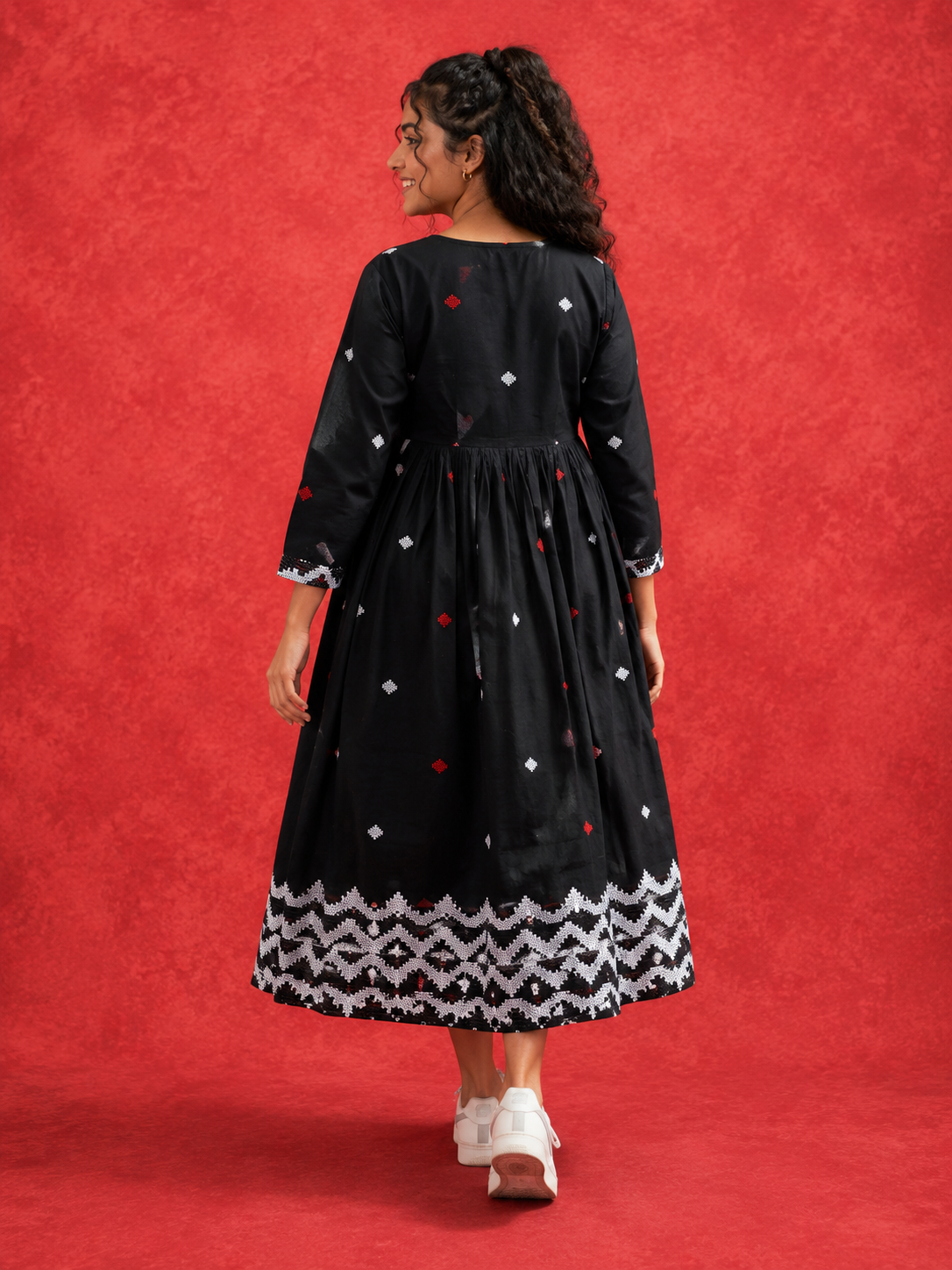Rangmala black Jamdani cotton dress with multicoloured floral embroidery by Nayab Pitara – view 3