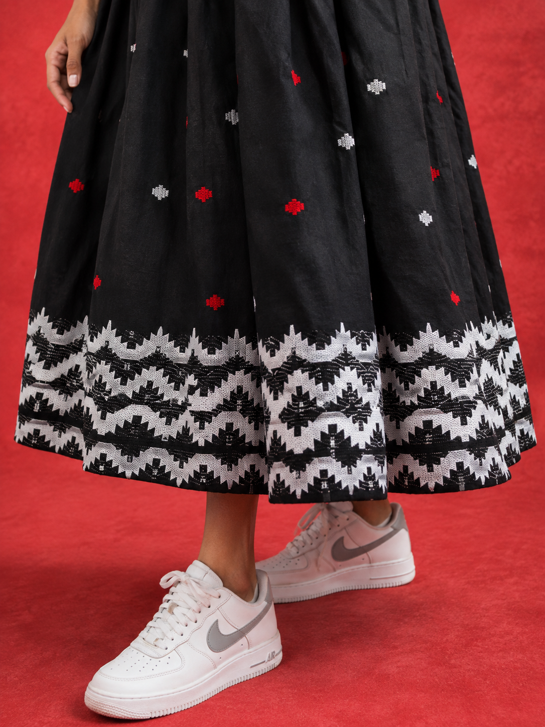 Rangmala black Jamdani cotton dress with multicoloured floral embroidery by Nayab Pitara – view 2