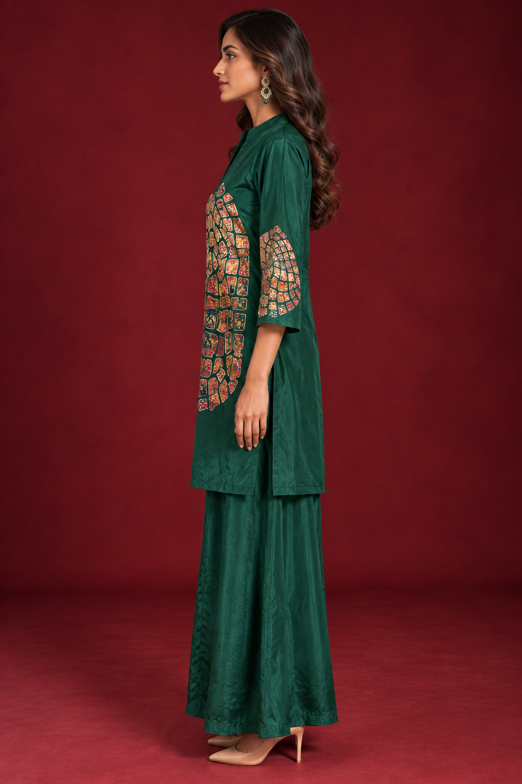 Tasva emerald green festive kurta co-ord set with multicoloured mosaic artwork by Nayab Pitara – view 4